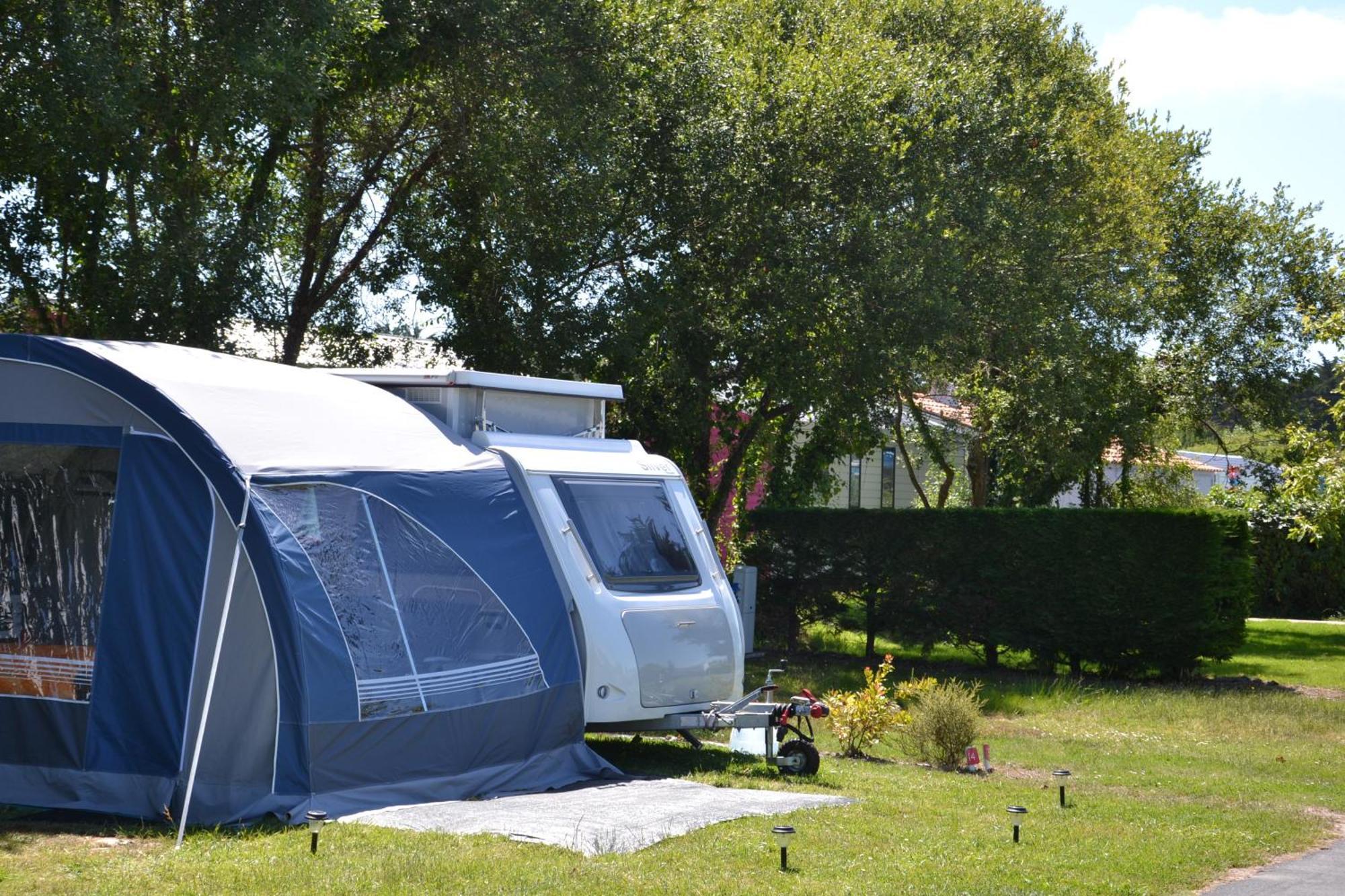 Camping L'Ocean Brem Sur Mer Ngoại thất bức ảnh